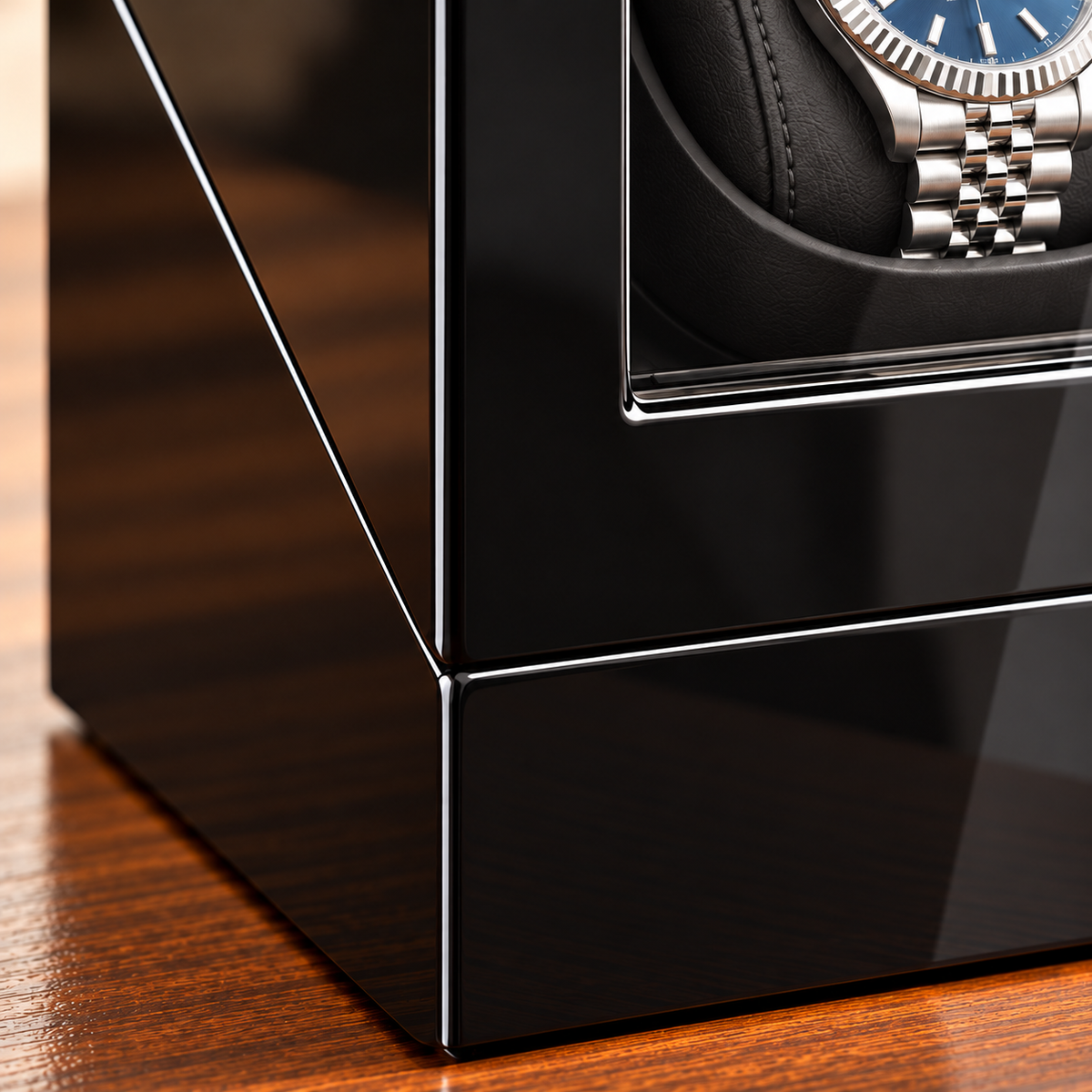 Ashford black-lacquer single watch winder — finition, lifestyle product view.