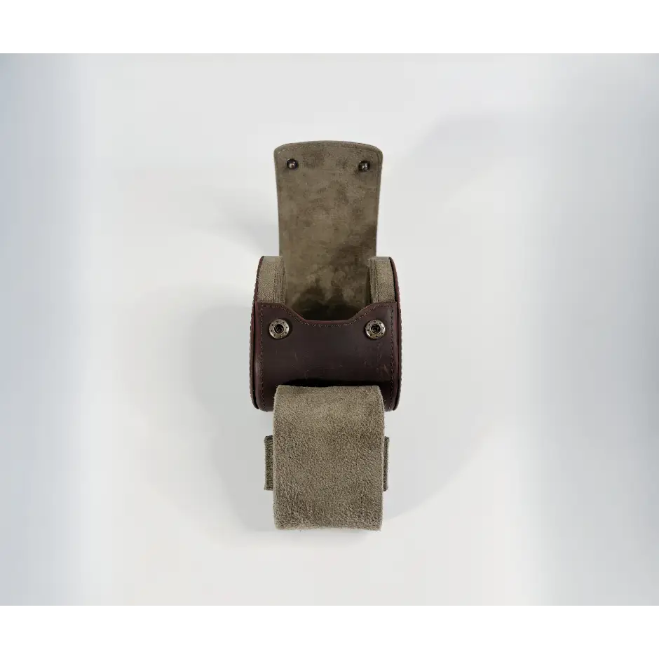 Caversham Single-Watch Leather Travel Case - product view 10