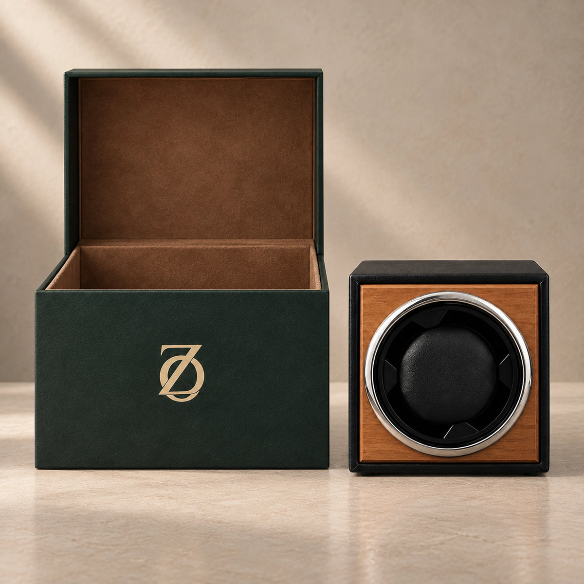 Oakford wooden cube winder beside its Zaviloo presentation box