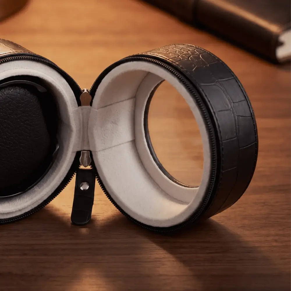Voyager Single Watch Winder Case - product view 2